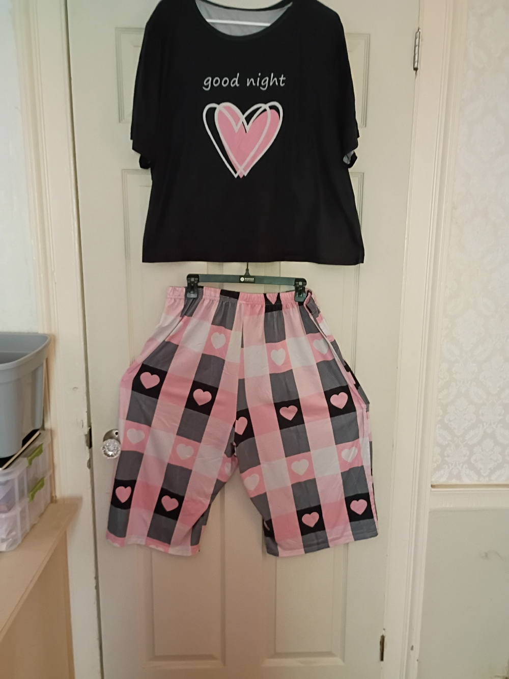 Black 'Good Night' Heart Pajama Set with Pink Heart Plaid Shorts